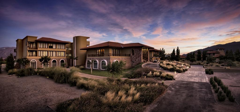 Hotel Grace Cafayate Exterior foto The Boulders Resort